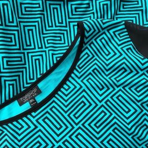 TOPSHOP geometric tee w/ sheer sleeves